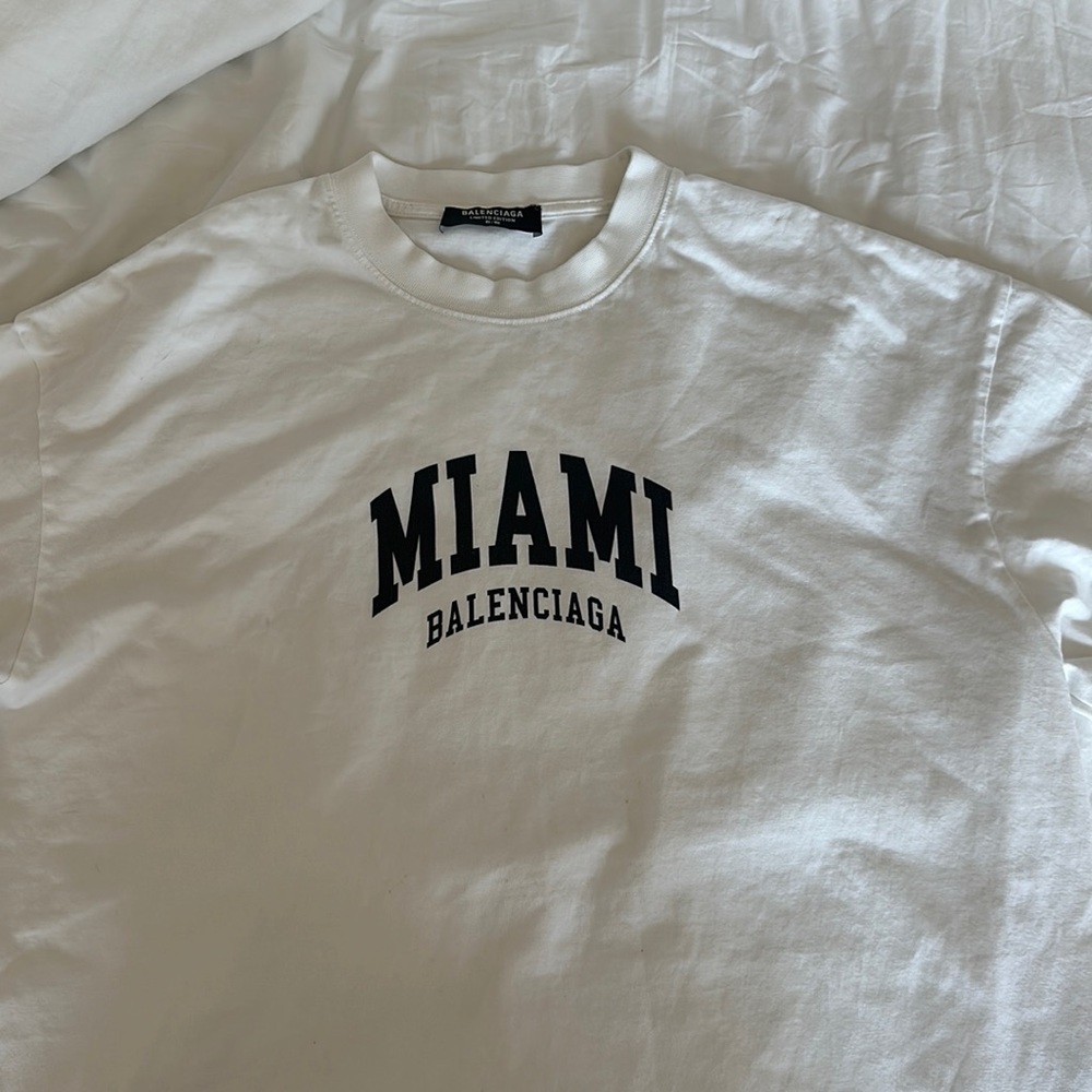 Balenciaga LIMITED EDITION Miami shirt 85/100